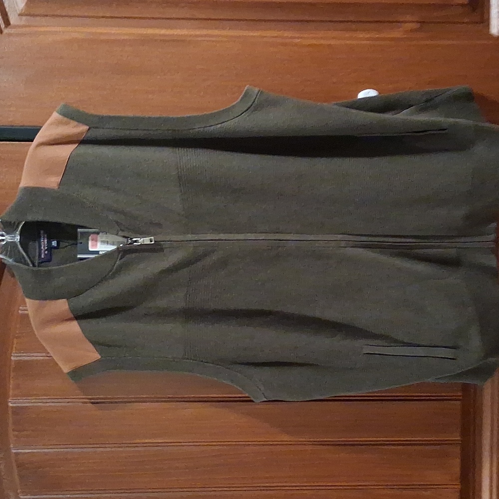 Roundtree & Yorke Mens 3XB Vest. NWT